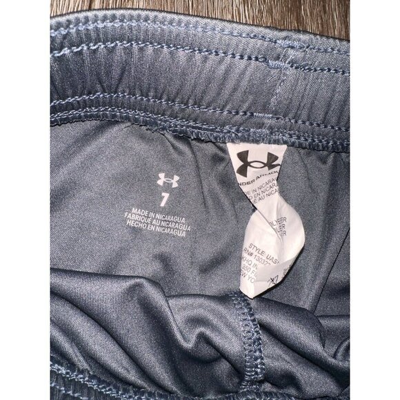 Under Armour Dark Gray Active Gym Shorts Youth 7 - Picture 2 of 3
